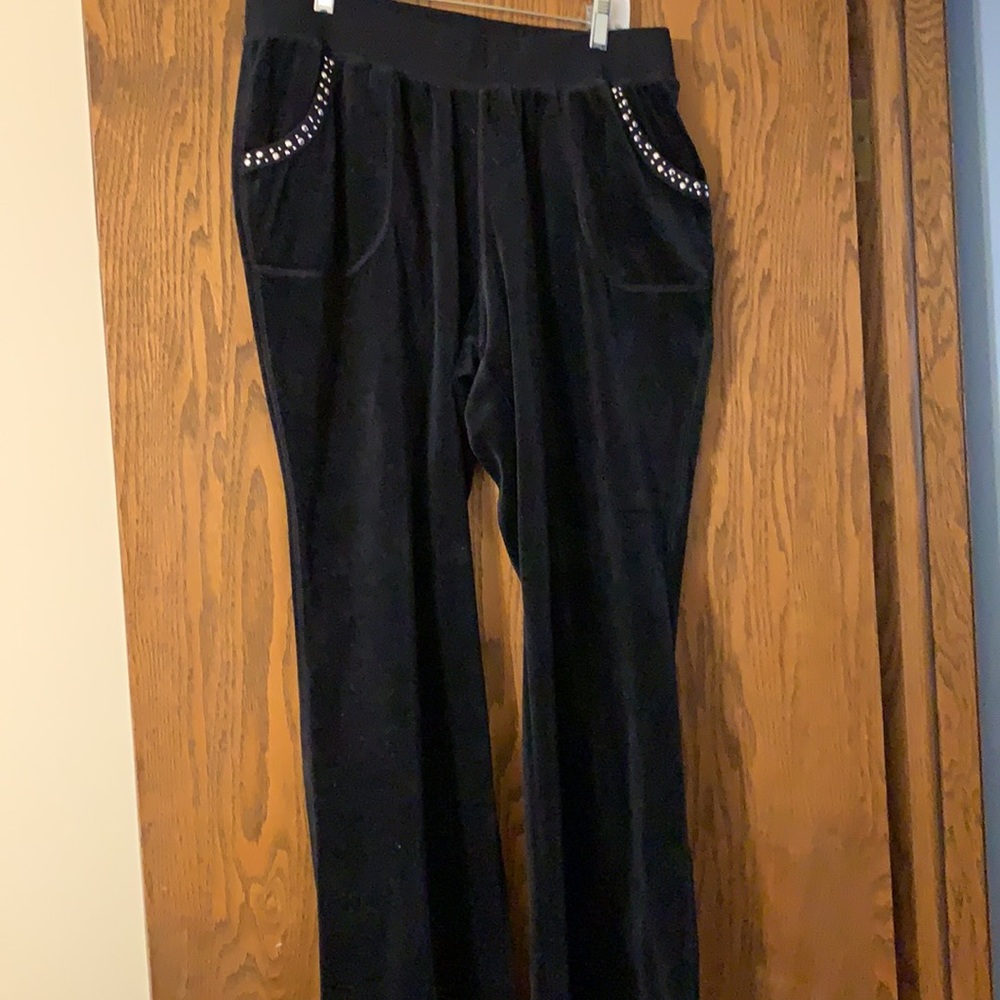 Black velveteen lounge pants.